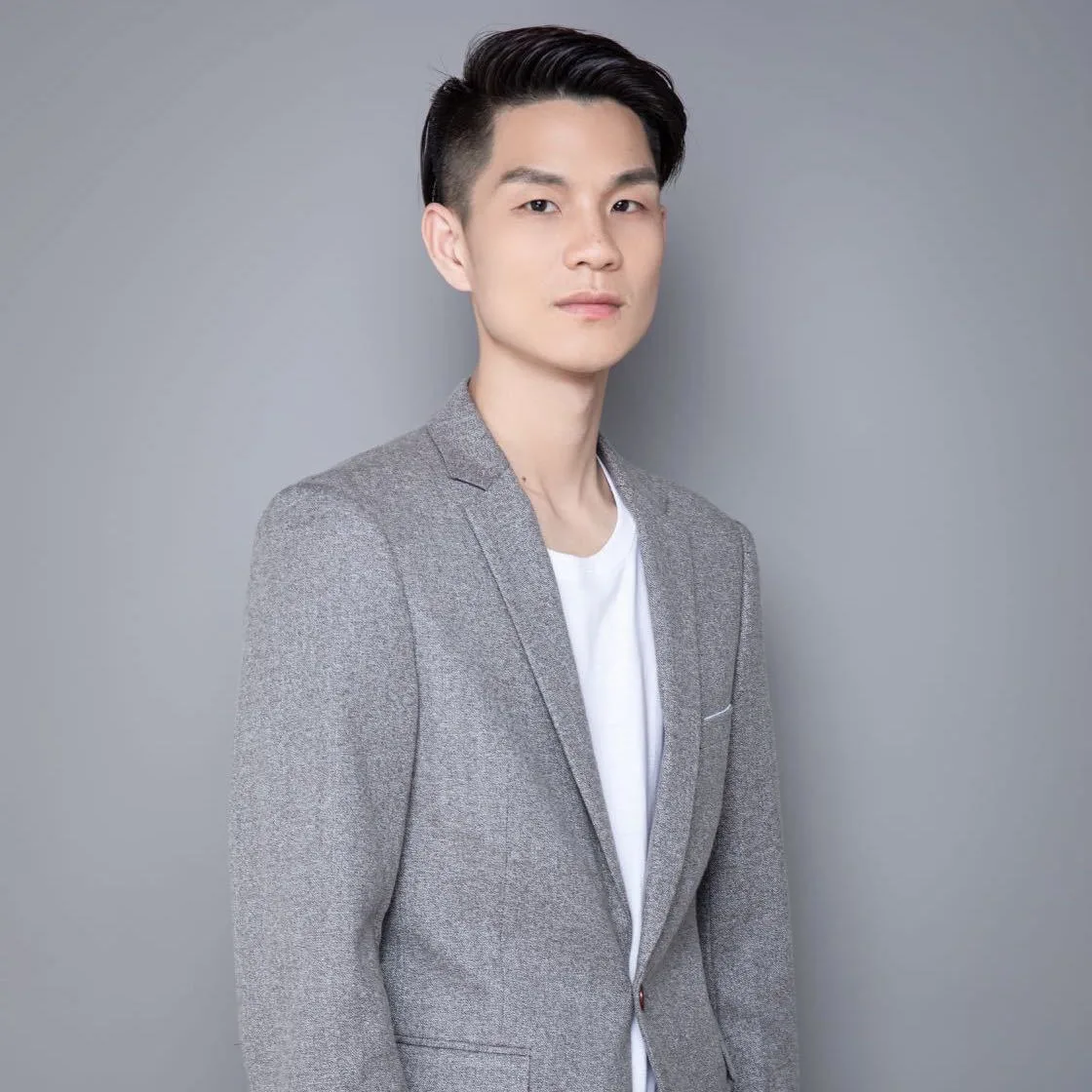 庄文兴 · 中检认证鉴定师