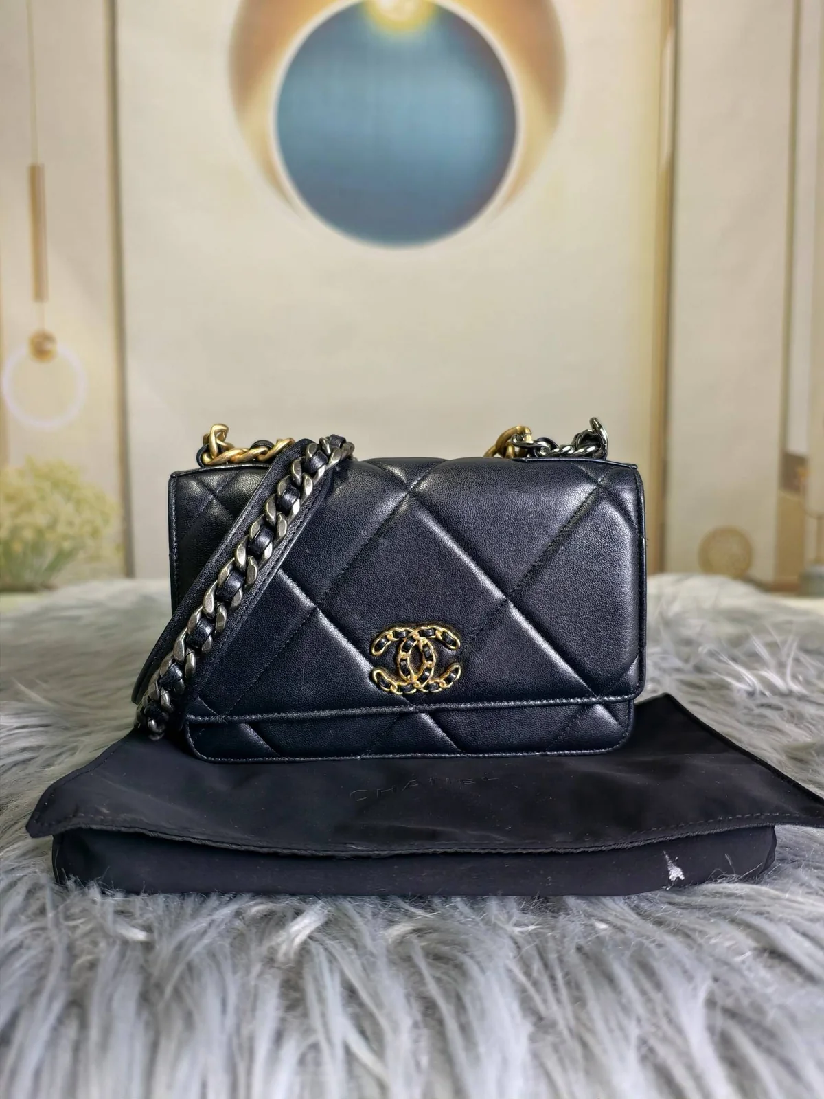 香奈儿 19 Bag WOC · 黑色羊皮菱格纹 实物图